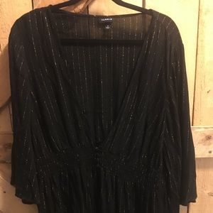 Black and gold pinstripe kimono.